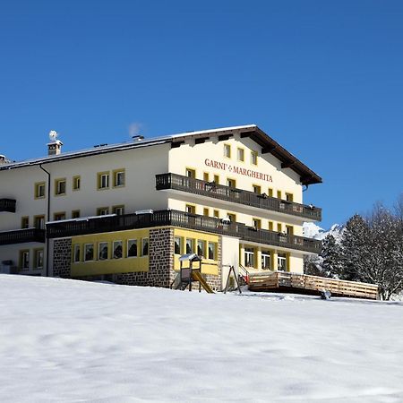 Garni' Margherita เปรดัซโซ ภายนอก รูปภาพ